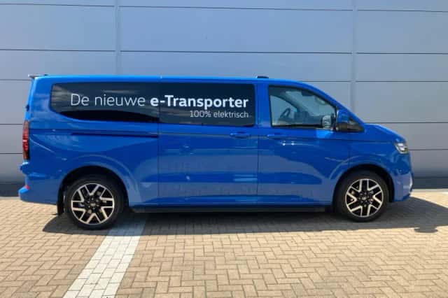 Volkswagen e-Transporter (2025) thumbnail 4