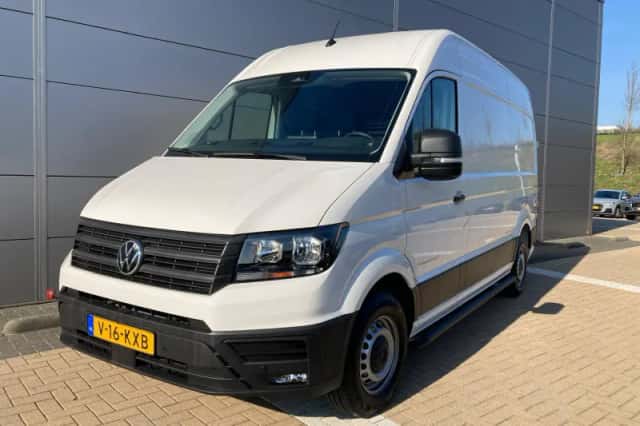 Volkswagen Crafter (2024) thumbnail 3