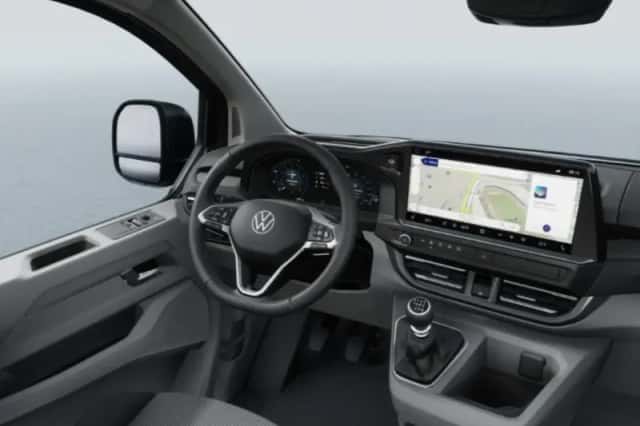 Volkswagen Transporter (2025) thumbnail 4