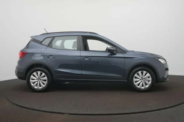 SEAT Arona (2026) thumbnail 4