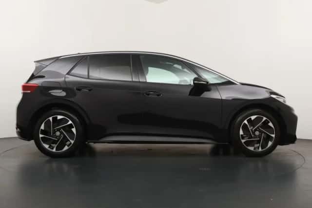 Volkswagen ID.3 (2025) thumbnail 6
