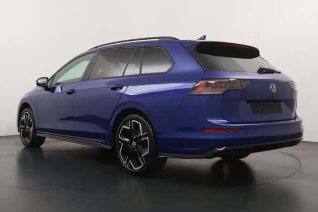 Volkswagen Golf (2026) thumbnail 3