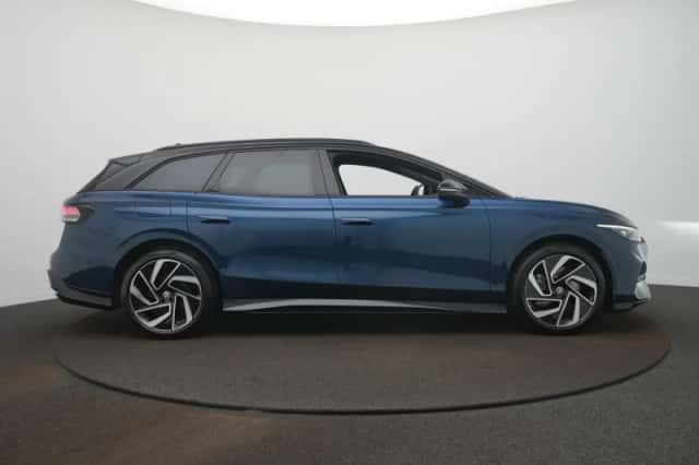Volkswagen ID.7 (2026) thumbnail 4