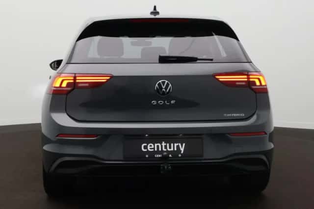 Volkswagen Golf (2026) thumbnail 6