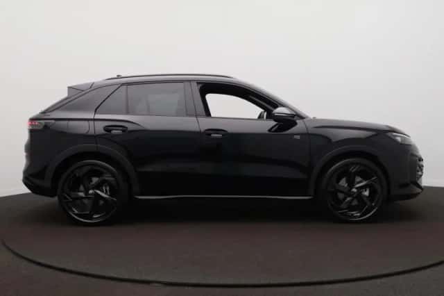 Volkswagen T-Roc (2026) thumbnail 5