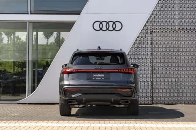 Audi Q5 (2026) thumbnail 3