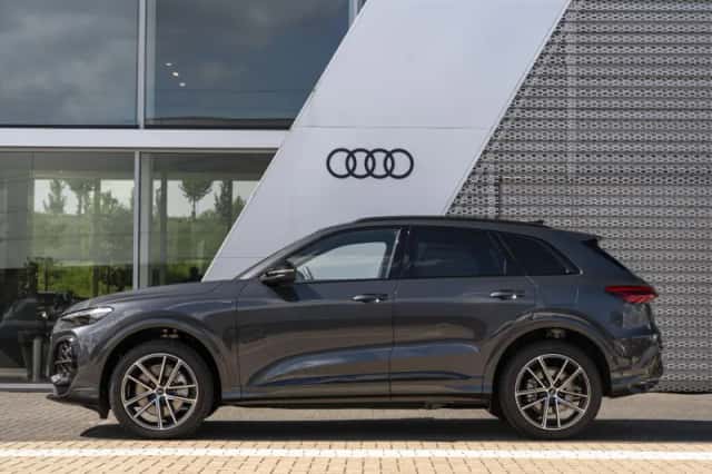 Audi Q5 (2026) thumbnail 4