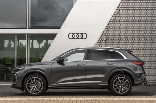 Audi Q5 (2026) thumbnail 3
