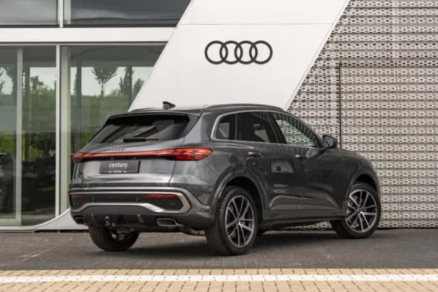 Audi Q5 (2026) thumbnail 4