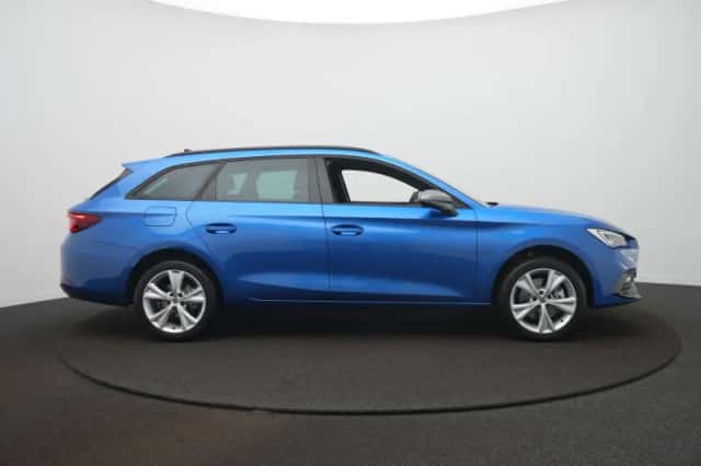 SEAT Leon Sportstourer (2026) thumbnail 4