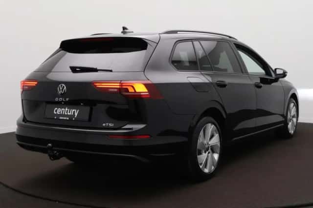 Volkswagen Golf (2026) thumbnail 5