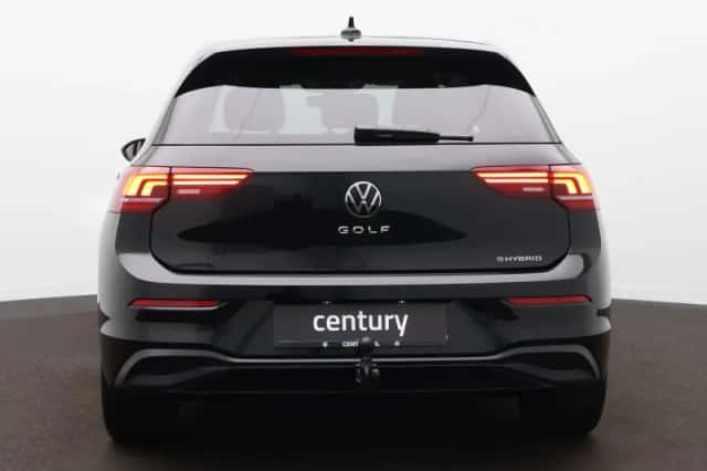 Volkswagen Golf (2026) thumbnail 6