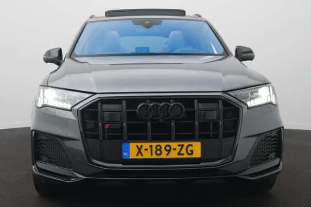 Audi SQ7 (2022) thumbnail 2