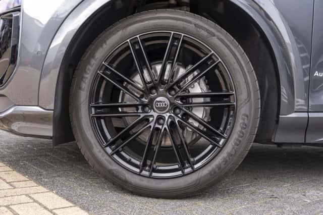 Audi Q6 e-tron (2026) thumbnail 6