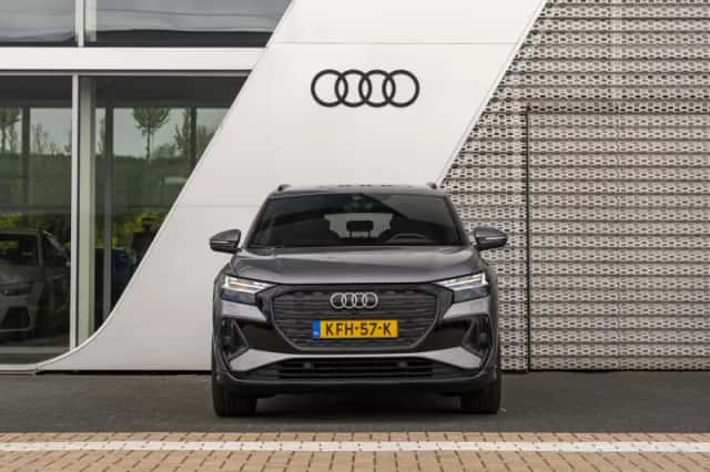 Audi Q4 e-tron (2026) thumbnail 2