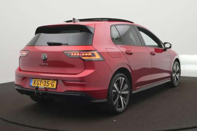 Volkswagen Golf (2026) thumbnail 5