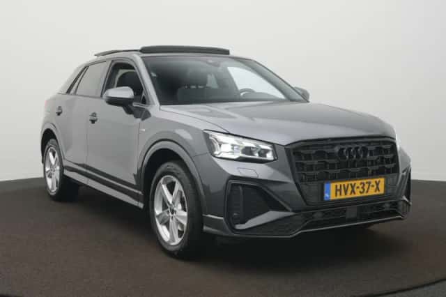 Audi Q2 (2025) thumbnail 4