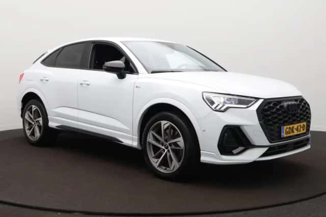 Audi Q3 Sportback (2024) thumbnail 3