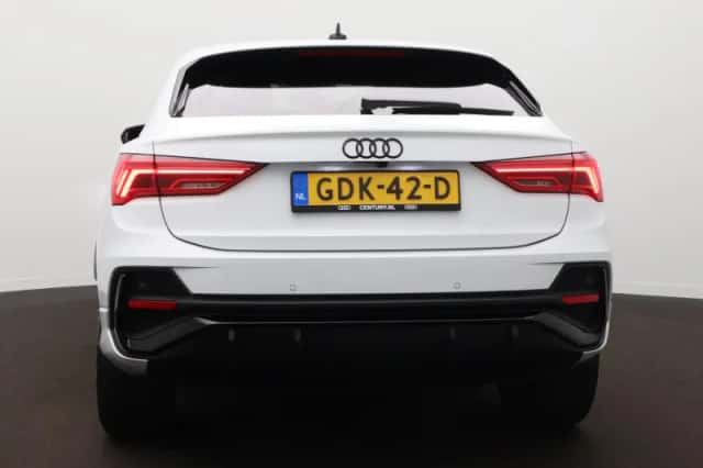 Audi Q3 Sportback (2024) thumbnail 6
