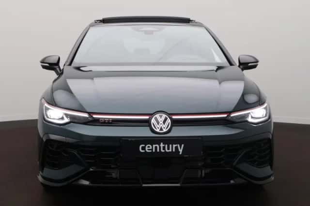 Volkswagen Golf (2026) thumbnail 2