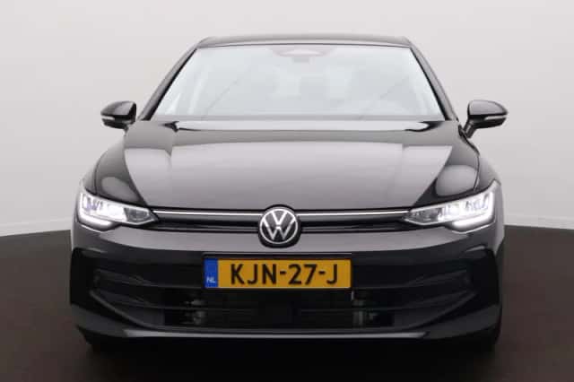 Volkswagen Golf (2026) thumbnail 2