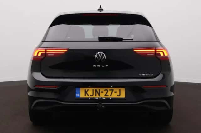 Volkswagen Golf (2026) thumbnail 6