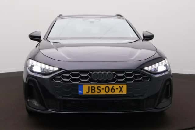 Audi A5 (2025) thumbnail 2