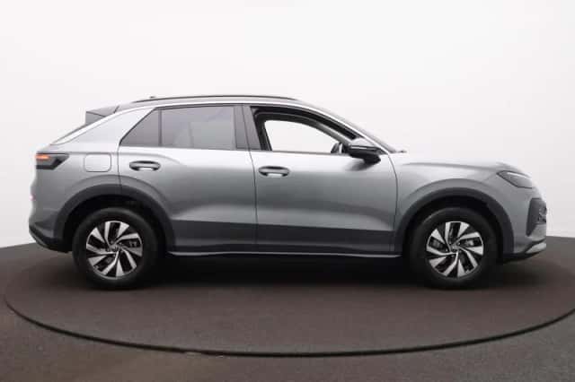 Volkswagen T-Roc (2026) thumbnail 4