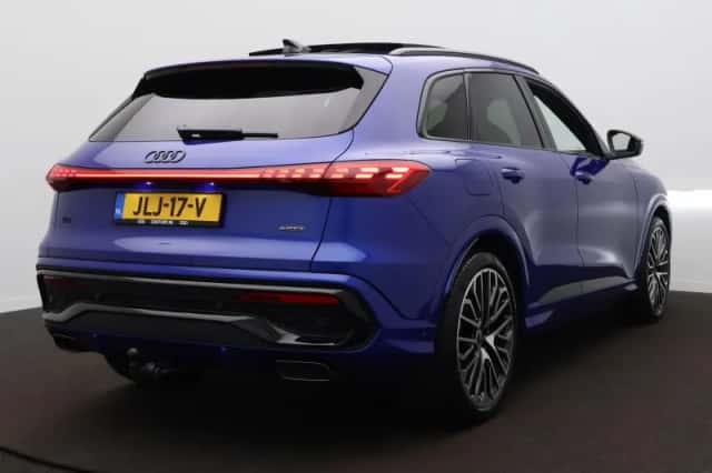 Audi Q5 (2025) thumbnail 6