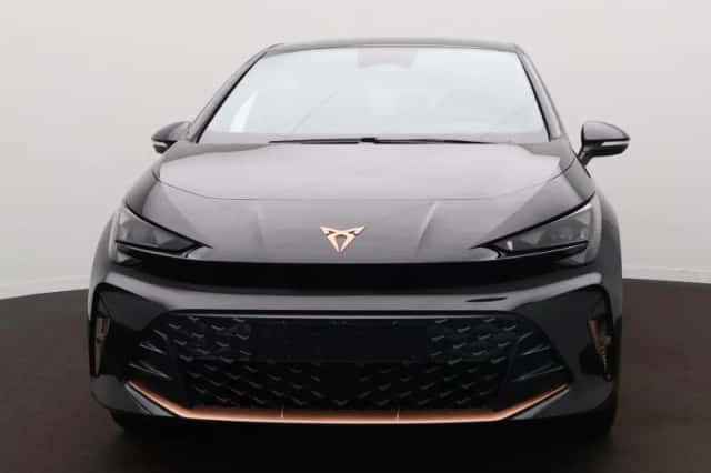 CUPRA Born (2026) thumbnail 2