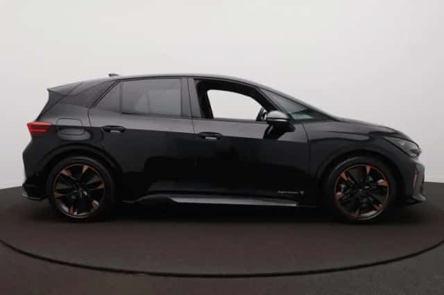 CUPRA Born (2026) thumbnail 4