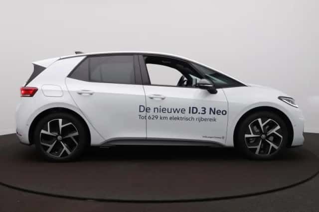 Volkswagen ID.3 (2026) thumbnail 4