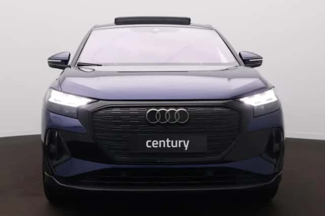 Audi Q4 e-tron (2024) thumbnail 2