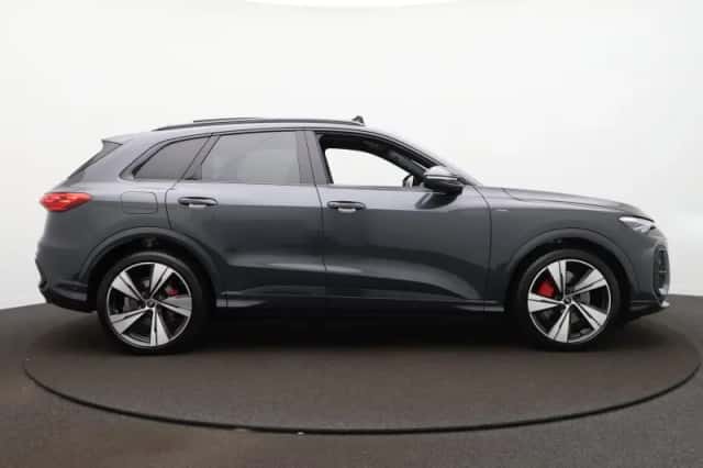 Audi Q5 (2026) thumbnail 4