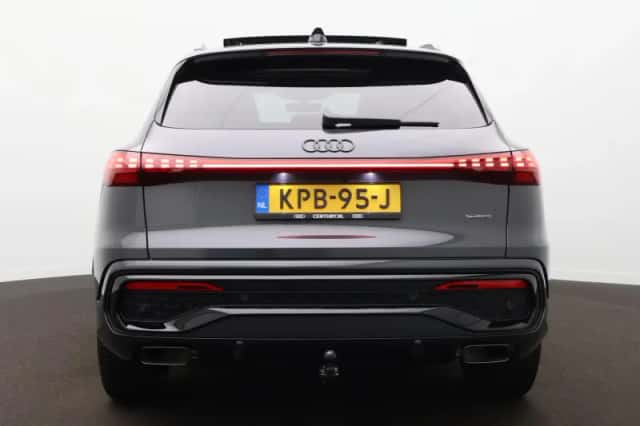Audi Q5 (2026) thumbnail 6