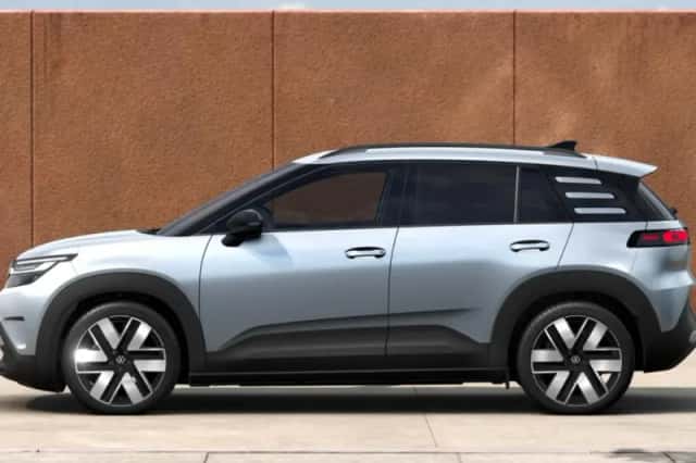 Volkswagen ID. Cross (2027) thumbnail 2