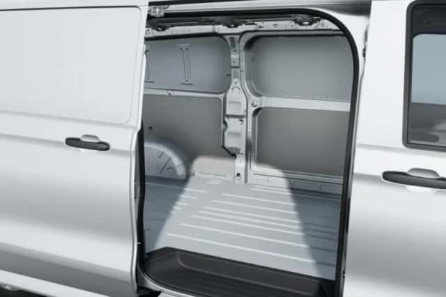 Volkswagen e-Transporter (2026) thumbnail 4