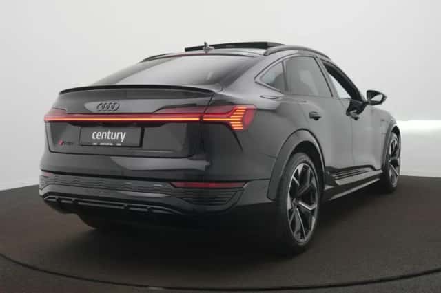 Audi SQ8 (2024) thumbnail 5
