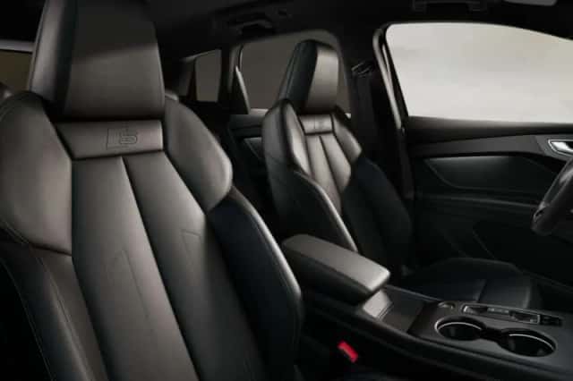 Audi Q4 e-tron (2027) thumbnail 5
