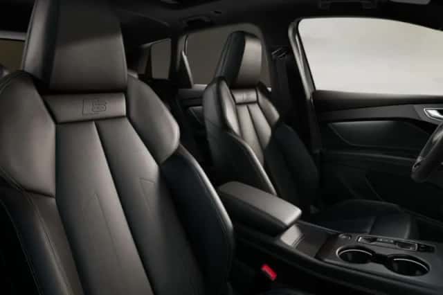Audi Q4 e-tron (2027) thumbnail 5