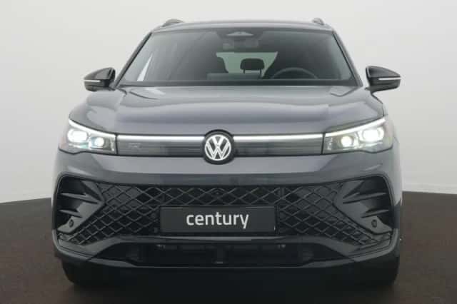 Volkswagen Tiguan (2026) thumbnail 3