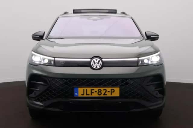 Volkswagen Tiguan (2026) thumbnail 2