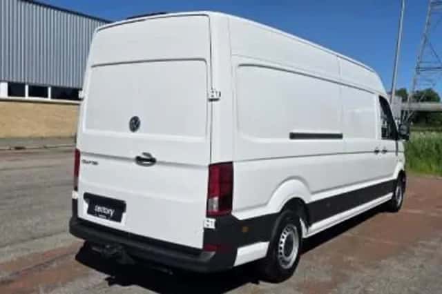 Volkswagen Crafter (2024) thumbnail 4