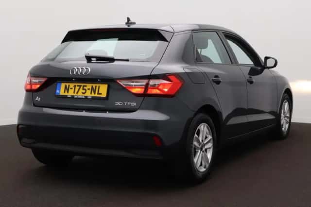 Audi A1 (2021) thumbnail 5
