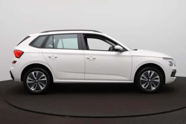 Škoda Kamiq (2024) thumbnail 5