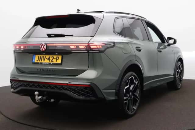 Volkswagen Tiguan (2025) thumbnail 6