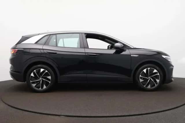 Volkswagen ID.4 (2023) thumbnail 5