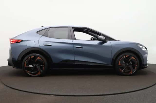 CUPRA Tavascan (2025) thumbnail 5