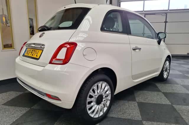 Fiat 500 (2017) thumbnail 4