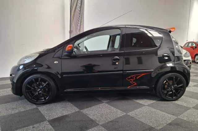Peugeot 107 (2012) thumbnail 2